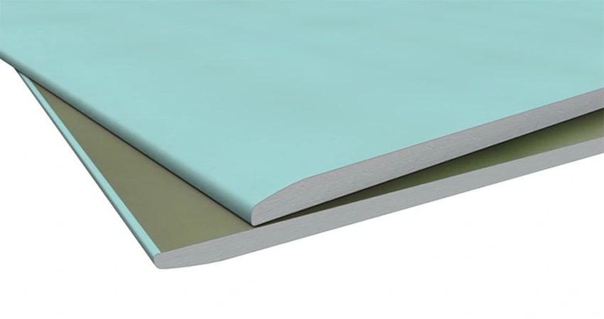 پانل گچ برگ نصب شده روی سقف یا دیوار داخلی، سبک، قابل برش و مناسب اجرای طرح های دکوراتیو.